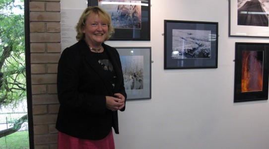 Ice Dance Exhibition, Oriel Wrecsam with photographer Rona Campbell 13.9.2012